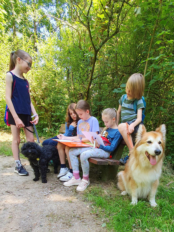 Detektiv-Kids und acht Pfoten auf Langeoog